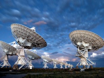 VLAArrayNiteClouds_RGB 1280